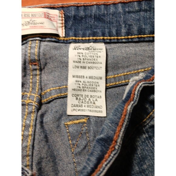 Levi Strauss Jeans Stretch Low Rise Bootcut Misses 4 Medium Wash Blue - Picture 12 of 12